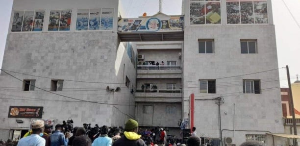 Le Groupe Wal Fadjri saisit les ambassades et annonce une grande marche vers le Palais le 23 juin