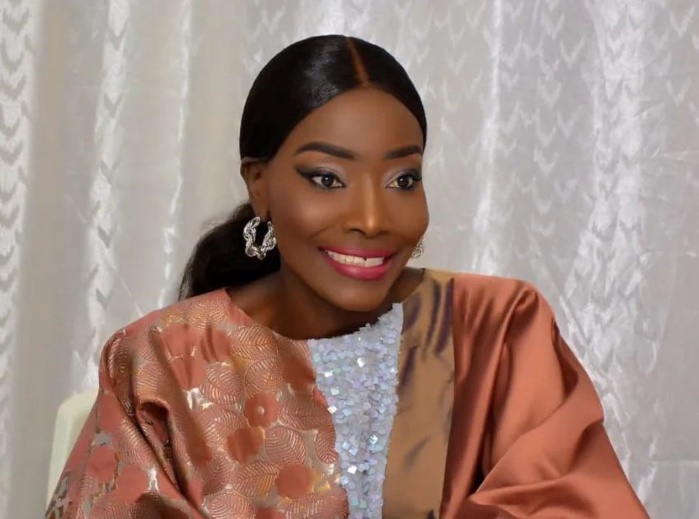 Non candidature de Macky Sall : “Le Sénégal a encore marqué l’histoire grâce à un grand homme…” (Coumba Gawlo Seck) Non candidature de Macky Sall : “Le Sénégal a encore marqué l’histoire grâce à un grand homme…” (Coumba Gawlo Seck)