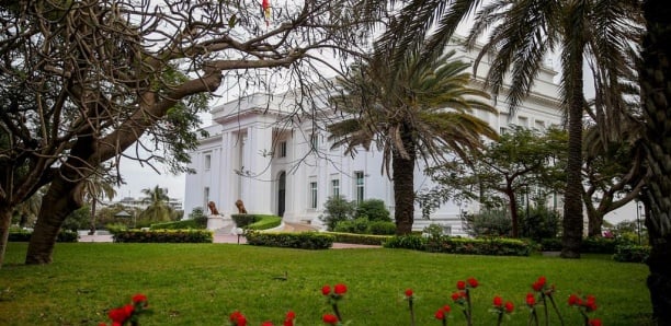 Palais de la République : Macky Sall convoque une réunion cruciale