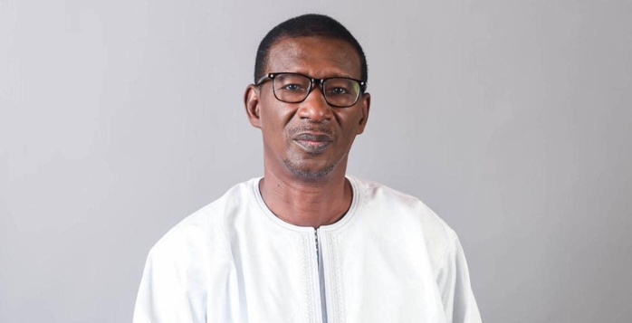 La fin des politiciens (Par Marie Teuw Niane) La fin des politiciens (Par Marie Teuw Niane)