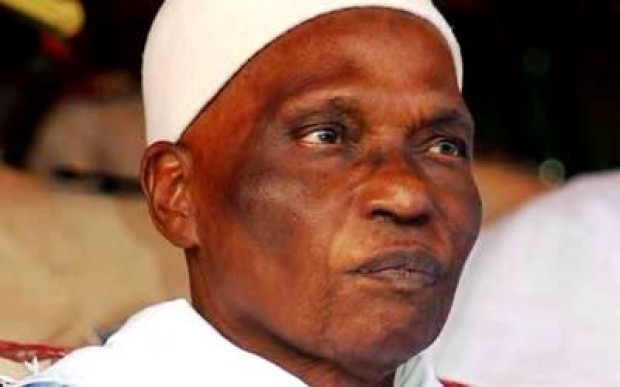 Me Wade convoque un comité directeur à 12 heures !