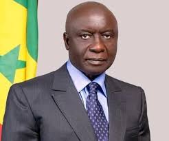 Bus Tata brûlé : Idrissa Seck condamne un « acte terroriste »