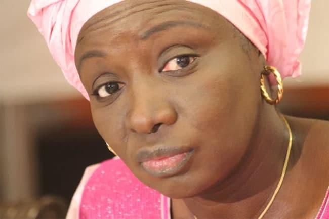 L'alerte de Mimi Touré : "La police au poste frontalier de Keur Ayib, m’a refusé la traversée"