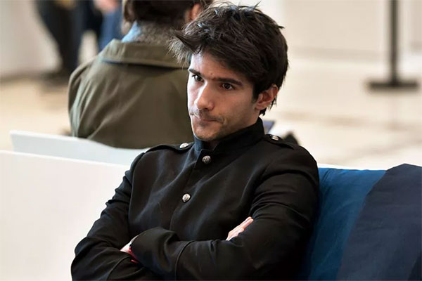 Expulsion de Juan Branco: L'avocat acheminé à l'Aéroport de Diass