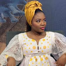 Presse : Safia Diatta quitte D-medias