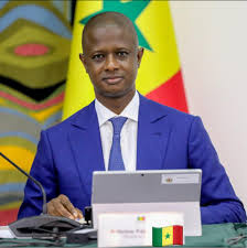 Immigration clandestine : Le ministre de l'Intérieur Antoine Felix Diome avertit