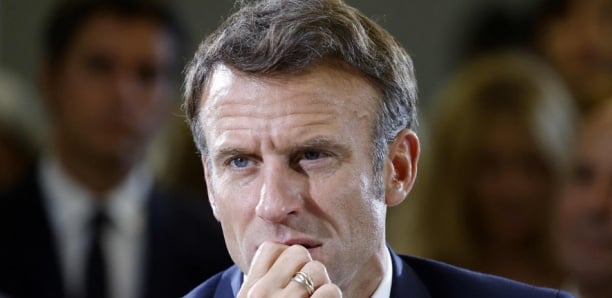 Macron sur l’abaya et le qamis : « Nous ne laisserons rien passer »