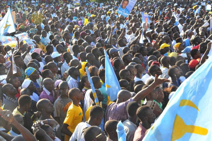 Les PDS et ses alliés devant la section de recherche de la Gendarmerie Les PDS et ses alliés devant la section de recherche de la Gendarmerie