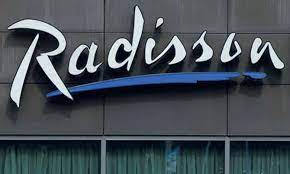 Fille de 4 ans morte noyée : La famille porte plainte contre Radisson Blu