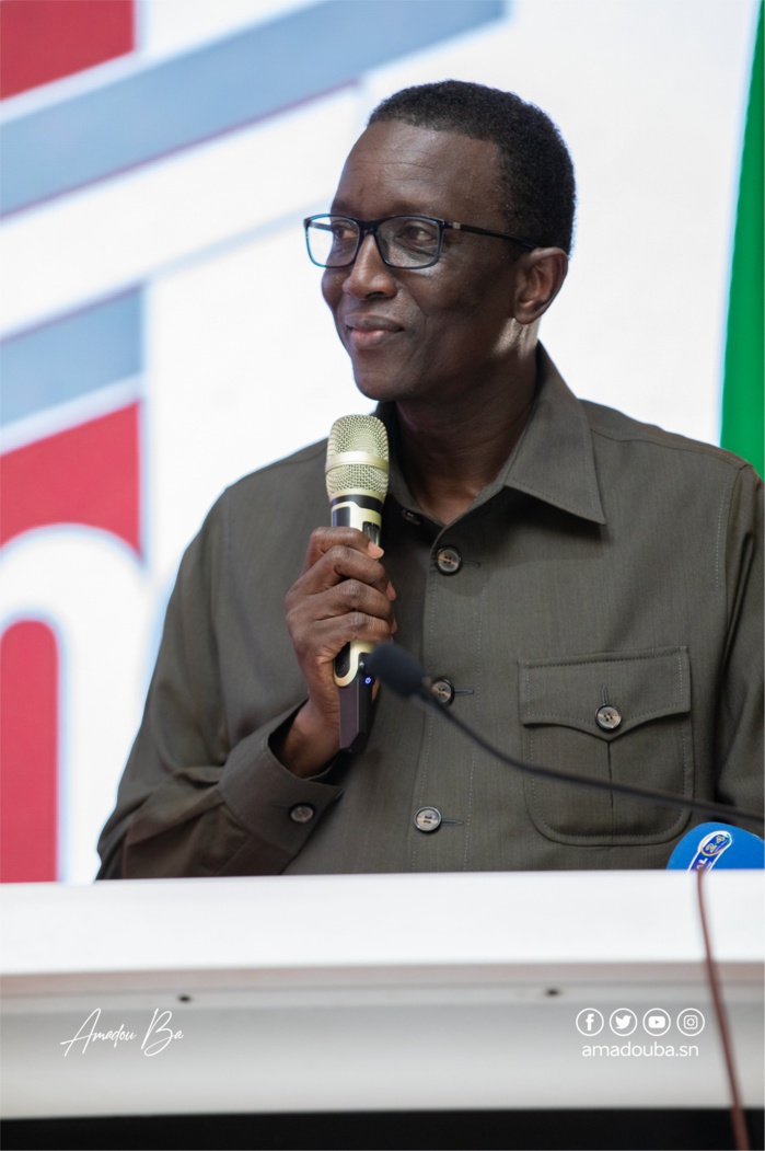 Amadou Ba annonce la construction d’un port de pêche à Saint-Louis