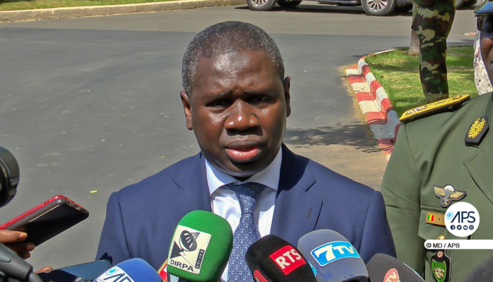 Armées : ‘’L’Etat va davantage assister les blessés de guerre’’, assure El Hadji Oumar Youm Armées : ‘’L’Etat va davantage assister les blessés de guerre’’, assure El Hadji Oumar Youm