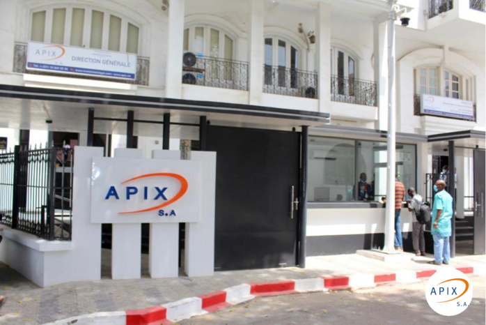 Ziguinchor : L'Apix offre des matériels scolaires aux établissements Ziguinchor : L'Apix offre des matériels scolaires aux établissements