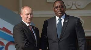 Entretien téléphonique avec le Président Poutine: " Nous avons échangé sur des sujets d’intérêt commun touchant à la coopération bilatérale entre nos deux pays, au suivi du 2e Sommet Russie-Afrique"( Macky Sall...".