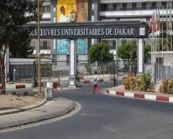 Le SAES menace de ne pas valider l’année académique sans enseignements en présentiel