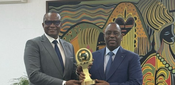 CAF Awards : Macky Sall a reçu son trophée