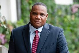 Recalé au parrainage, le candidat Ousmane Kane dénonce ”des voies de recours limitées“