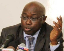 Mamadou Koumé: "Le journaliste ne doit pas être un supporteur" Mamadou Koumé: "Le journaliste ne doit pas être un supporteur"