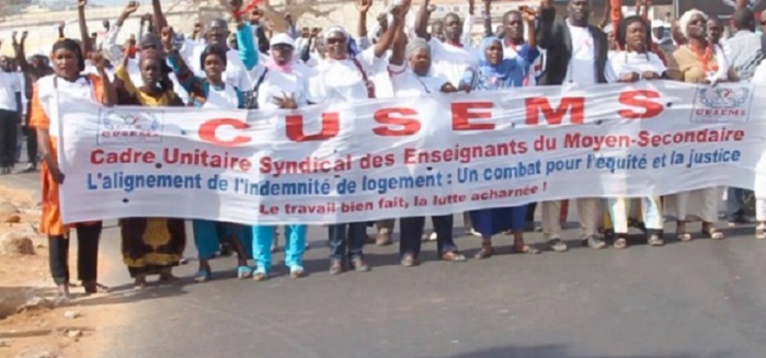 Crise scolaire: le Cusems suspend son mot d'ordre! Crise scolaire: le Cusems suspend son mot d'ordre!