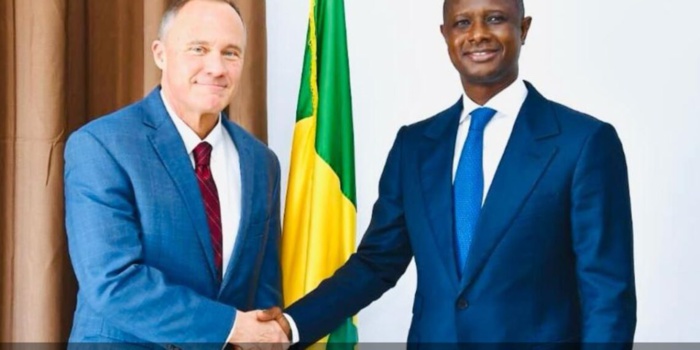 Les dessous de la rencontre entre Antoine Felix Diome et l’ambassadeur des États-Unis Les dessous de la rencontre entre Antoine Felix Diome et l’ambassadeur des États-Unis