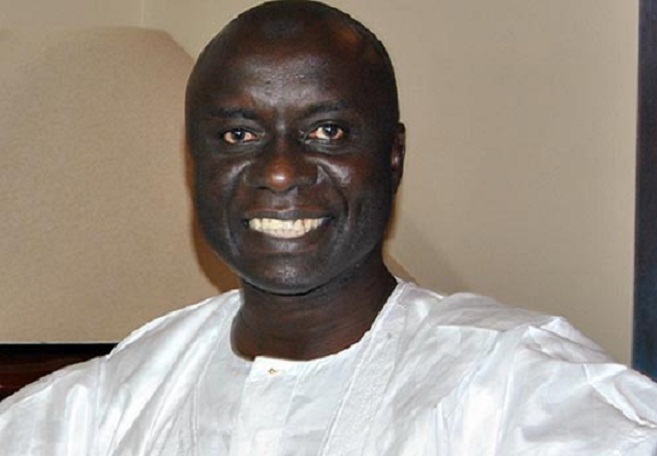 Le Khalife des Layènnes formule des prières pour Idrissa Seck