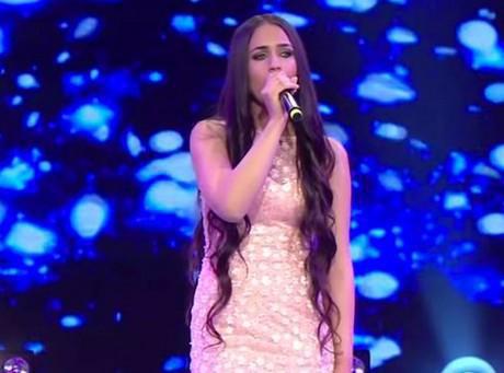 Une jeune turque reçoit une balle dans la tête pour avoir chanté à la télé, le web très ému