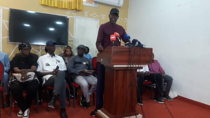 Report de la présidentielle: les députés de Yewwi Askan Wi annoncent des recours devant le Conseil constitutionnel Report de la présidentielle: les députés de Yewwi Askan Wi annoncent des recours devant le Conseil constitutionnel