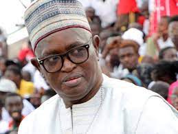 Report de la Présidentielle : Abdou Latif Coulibaly vilipende Macky Sall sur la RFI