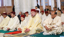 Le Roi Mohammed VI à la grande mosquée aujourd’hui