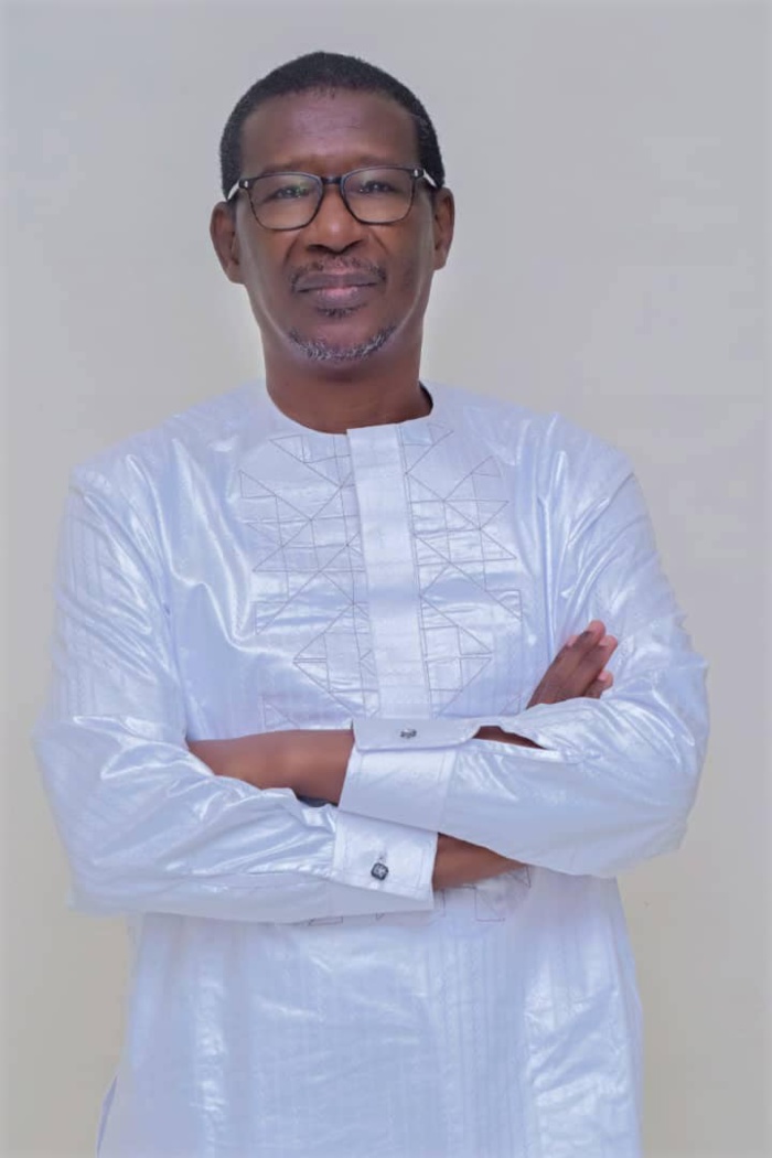 Le devoir de résistance. Par Mary Teuw Niane Le devoir de résistance. Par Mary Teuw Niane