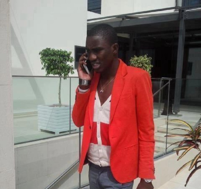 Son père entre les griffes de la Justice : Waly Ballago Seck s’exile en Gambie