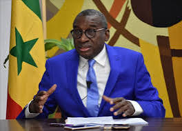 Sénégal : Macky Sall réduit le nombre des ministres à 30