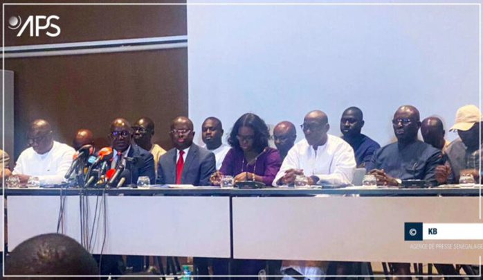 Des membres de “la famille libérale” lancent un cadre de concertation Des membres de “la famille libérale” lancent un cadre de concertation