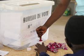 Présidentielle : ouverture des bureaux de vote