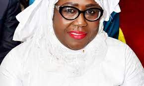 Adji Mbergane Kanouté, vice-présidente du groupe BBY à l'Assemblée, félicite Bassirou Diomaye Faye