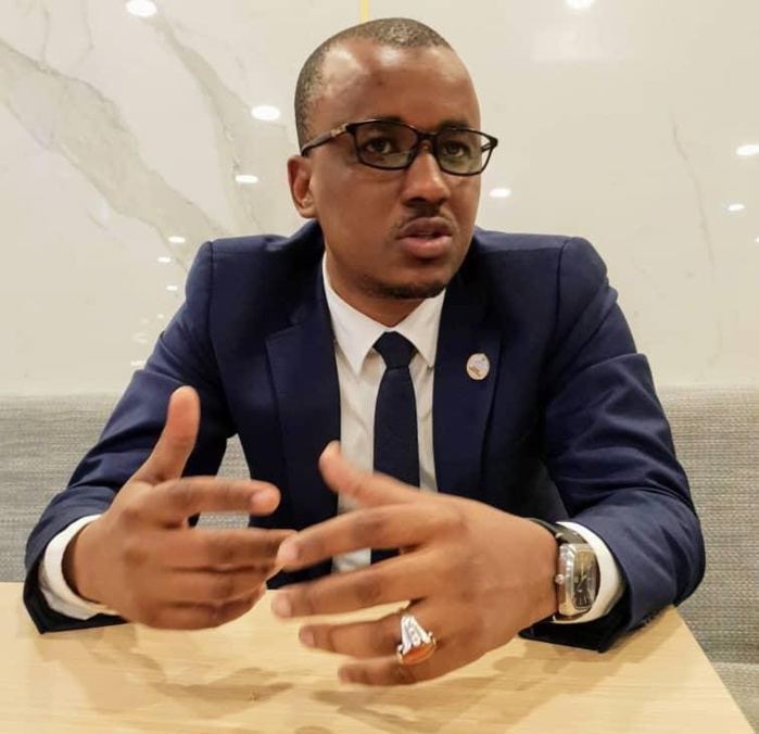 Présidentielle 2024 : « Amadou Ba a subi un traitement ignoble de la part de son propre camp », selon Oumar Sow