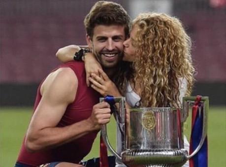 Shakira : Quand Gerard Piqué danse et chante pour elle, ça vaut le détour !