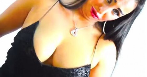 Egypte : la danseuse d'un clip condamnée à un an de prison pour "incitation à la débauche