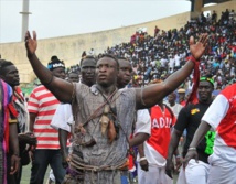 Ama Baldé présente ses excuses à l’agent du GMI Ama Baldé présente ses excuses à l’agent du GMI