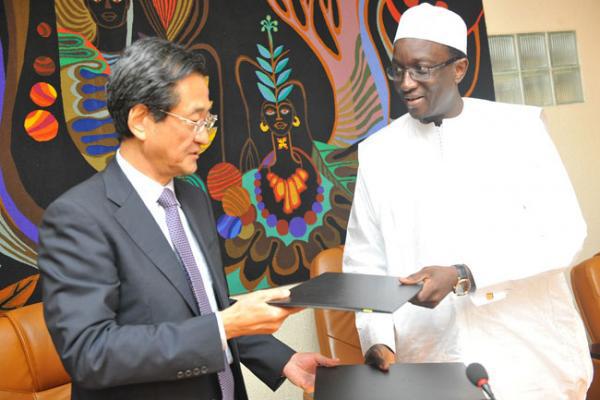 Pus  6  milliards FCFA du Japon pour des Cem de Kaolack, Fatick et Thiès