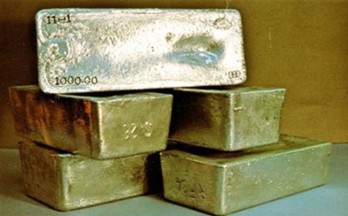 Faux lingots d’or d’une valeur de 250 millions FCFA : un célèbre bijoutier arrêté à Dakar Faux lingots d’or d’une valeur de 250 millions FCFA : un célèbre bijoutier arrêté à Dakar