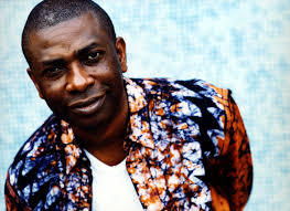 Youssou Ndour équipe  la radio Foundiougne FM