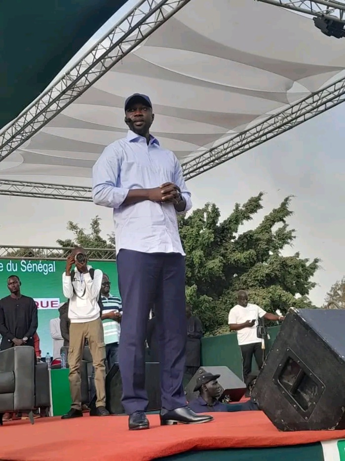 Ousmane Sonko dénonce la fraude fiscale dans les médias sénégalais