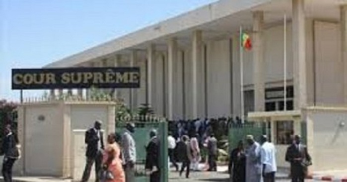 Cour Suprême: L'audience suspendue Cour Suprême: L'audience suspendue