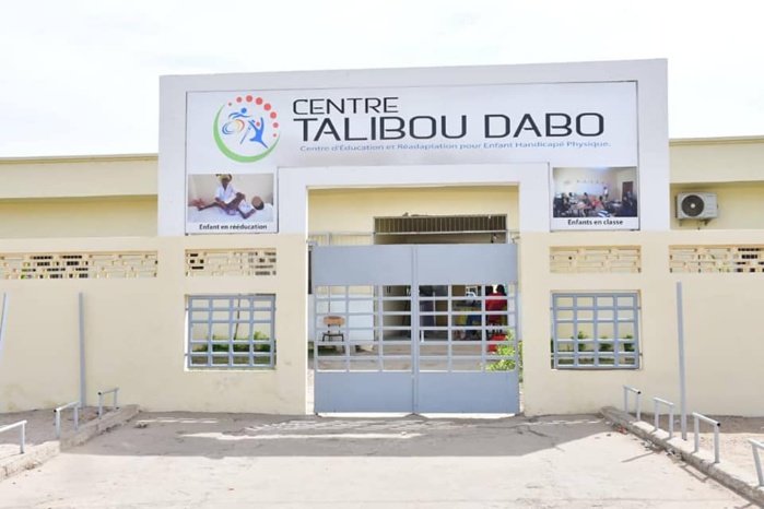 Actes de vandalisme au centre Talibou Dabo : le ministère de la santé et de l'action sociale sort de ses gonds Actes de vandalisme au centre Talibou Dabo : le ministère de la santé et de l'action sociale sort de ses gonds