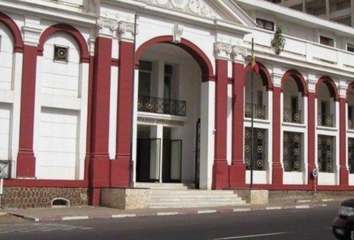 Réorganisation diplomatique au Sénégal : les ambassadeurs de l'ancien régime priés de regagner Dakar au plus tard le 31 août prochain Réorganisation diplomatique au Sénégal : les ambassadeurs de l'ancien régime priés de regagner Dakar au plus tard le 31 août prochain