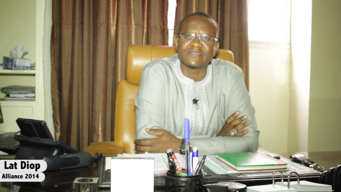 Lat Diop crache sur l’opposition : "Aucun talibé n’a investi 400 milliards FCFA pour Serigne Touba" Lat Diop crache sur l’opposition : "Aucun talibé n’a investi 400 milliards FCFA pour Serigne Touba"