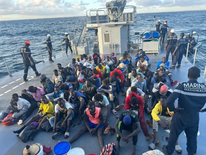 Émigration irrégulière : 76 migrants, dont 55 Sénégalais interceptés par la marine nationale Émigration irrégulière : 76 migrants, dont 55 Sénégalais interceptés par la marine nationale