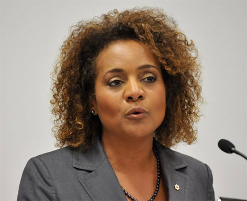 Michaelle Jeanne exige la libération des autorités arrêtées