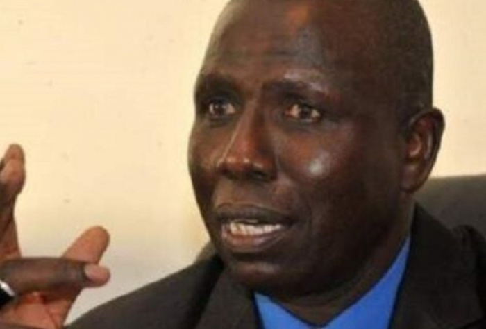 L’ex Procureur Alioune Ndao confirme la possibilité d’un compte à 1 000 milliards FCFA… L’ex Procureur Alioune Ndao confirme la possibilité d’un compte à 1 000 milliards FCFA…