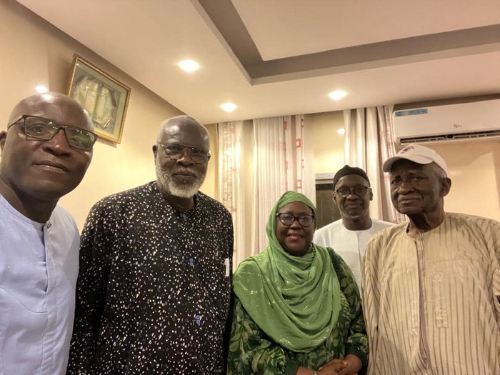 Kaolack/Législatives2024 : Adji Mbergane Kanouté quitte Takku Wallu et vote pour la liste Pastef Kaolack/Législatives2024 : Adji Mbergane Kanouté quitte Takku Wallu et vote pour la liste Pastef